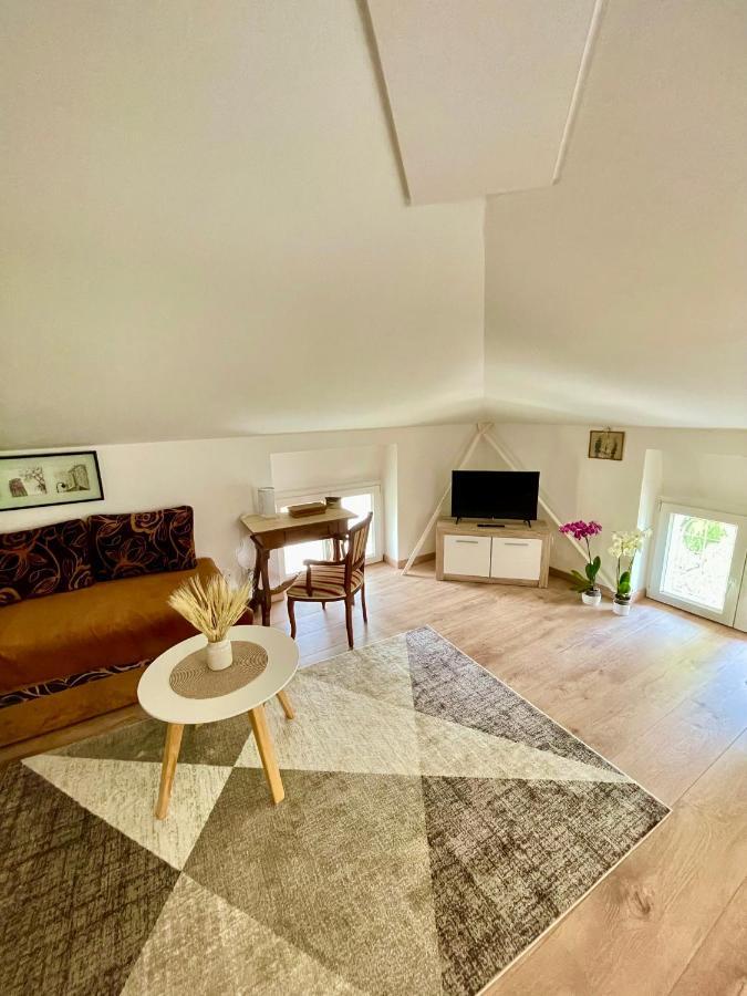 Apartament The Attic Lovran Zewnętrze zdjęcie